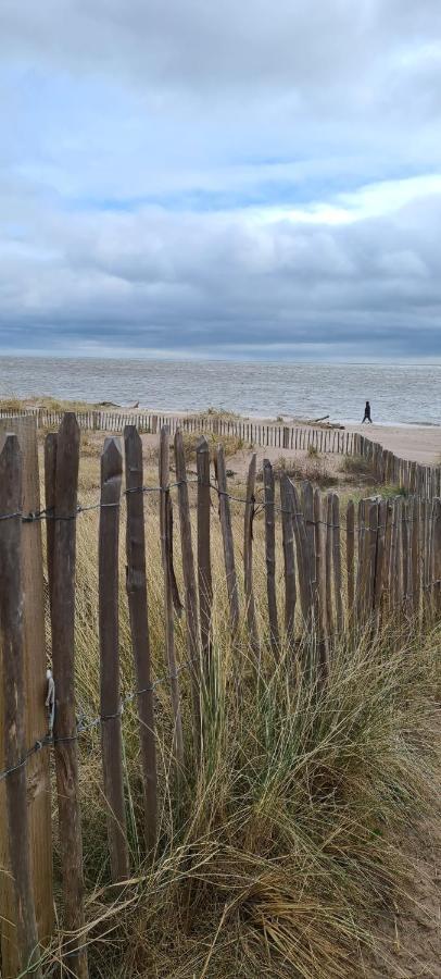 Beach Walk Apartment Broughty Ferry Exteriör bild